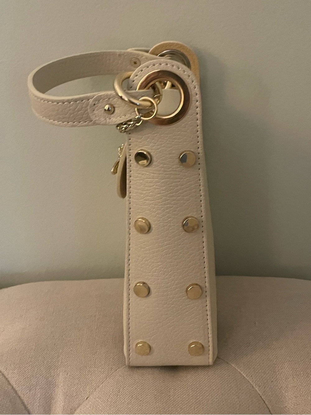 Cream Italian Leather Bag with Gold Bee Accent - Picture 5 of 9